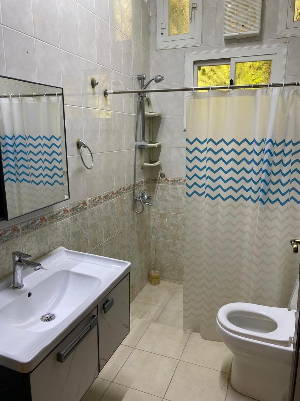 شقه عائلية مؤثثه المحمديه جده * Jeddah